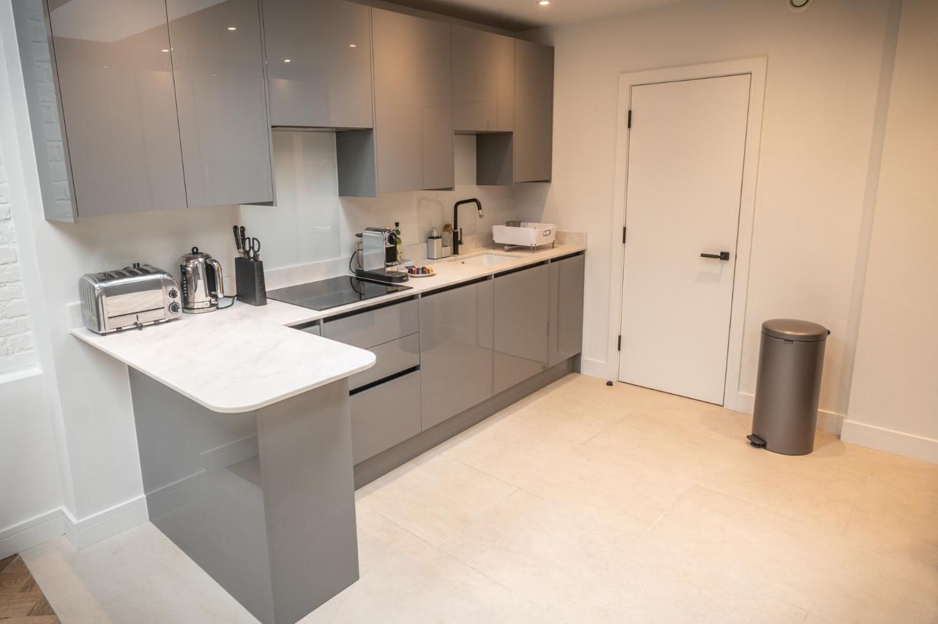 Apartamento Modern 2 Bed Charlotte Street On 3rd Floor Londres
