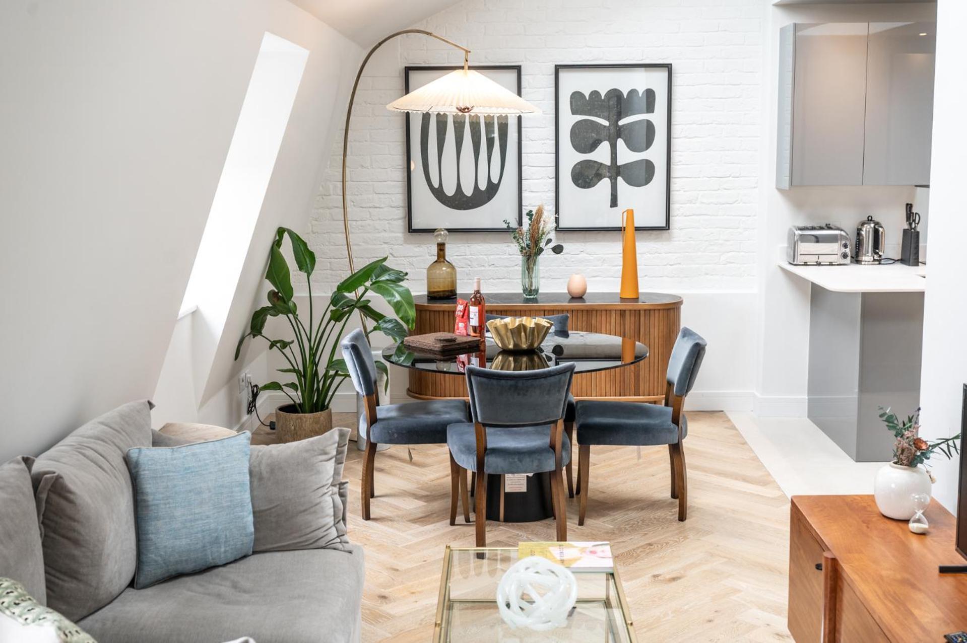 Modern 2 Bed Charlotte Street On 3rd Floor Apartamento