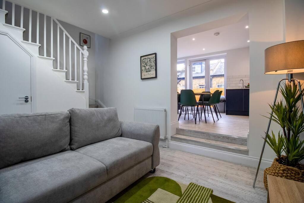 Apartment Spacious 3 Bed 3 Bath Aldgate London