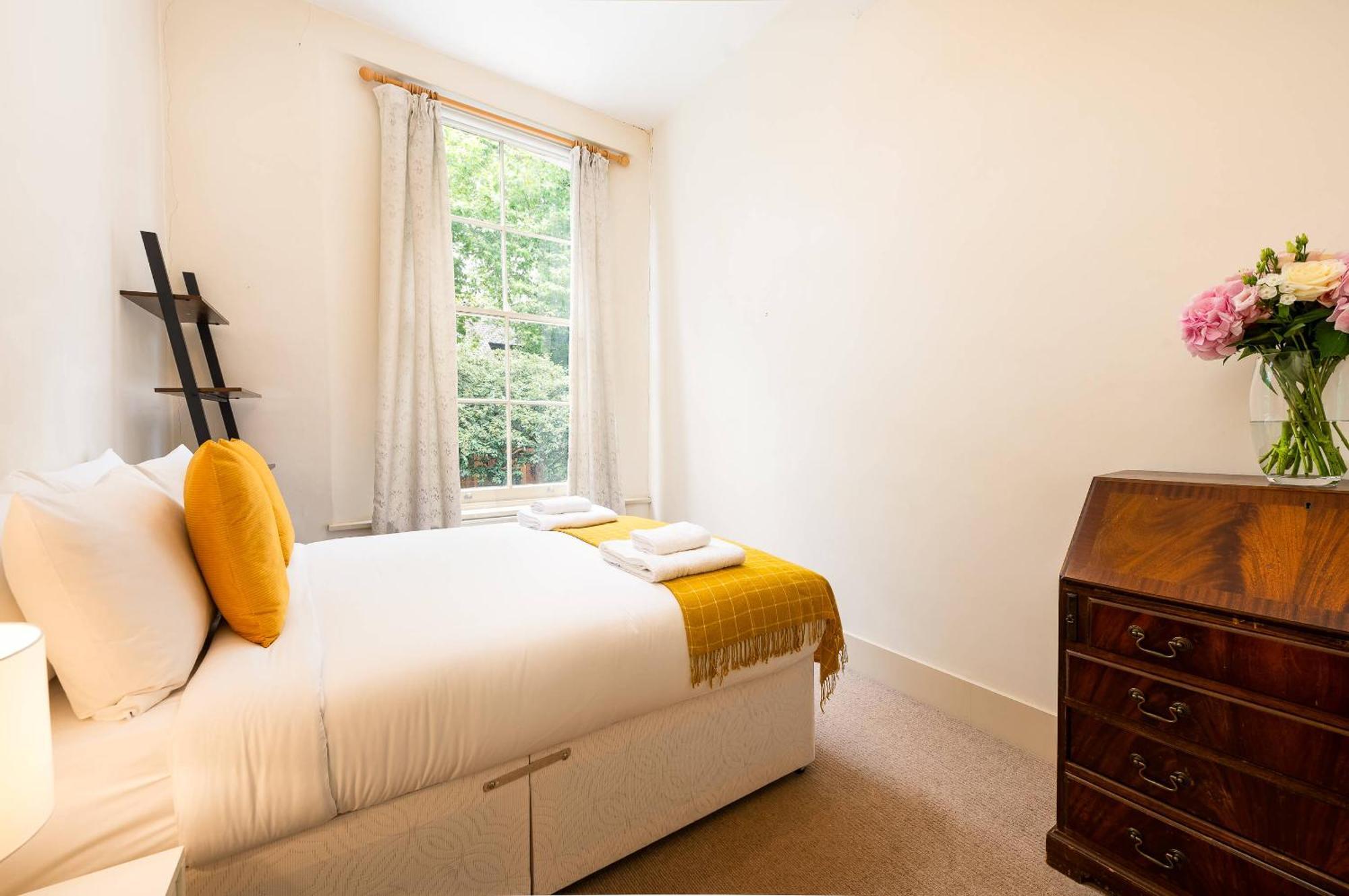 Capital - Aldridge Road Appartement Londen
