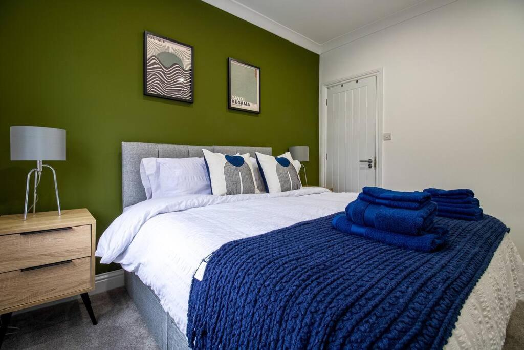 Apartment Spacious 3 Bed 3 Bath Aldgate *