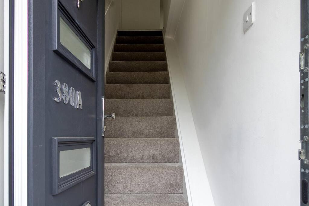 Apartment Spacious 3 Bed 3 Bath Aldgate *