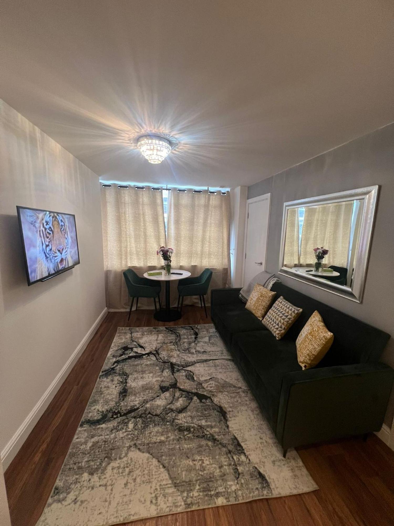 Beautiful One Bedroom Close To Harrods London