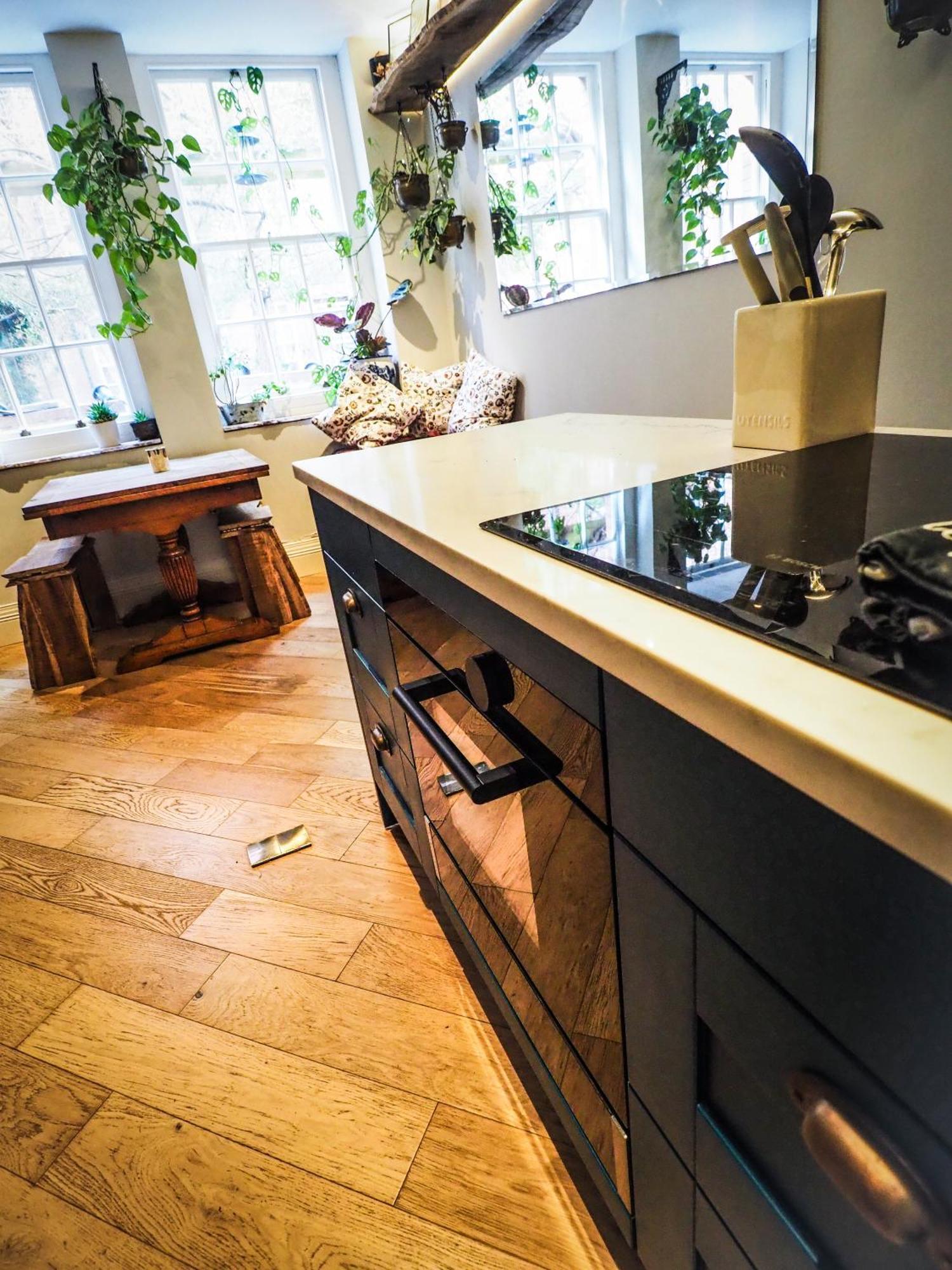Fascinating Flat In Westminster London