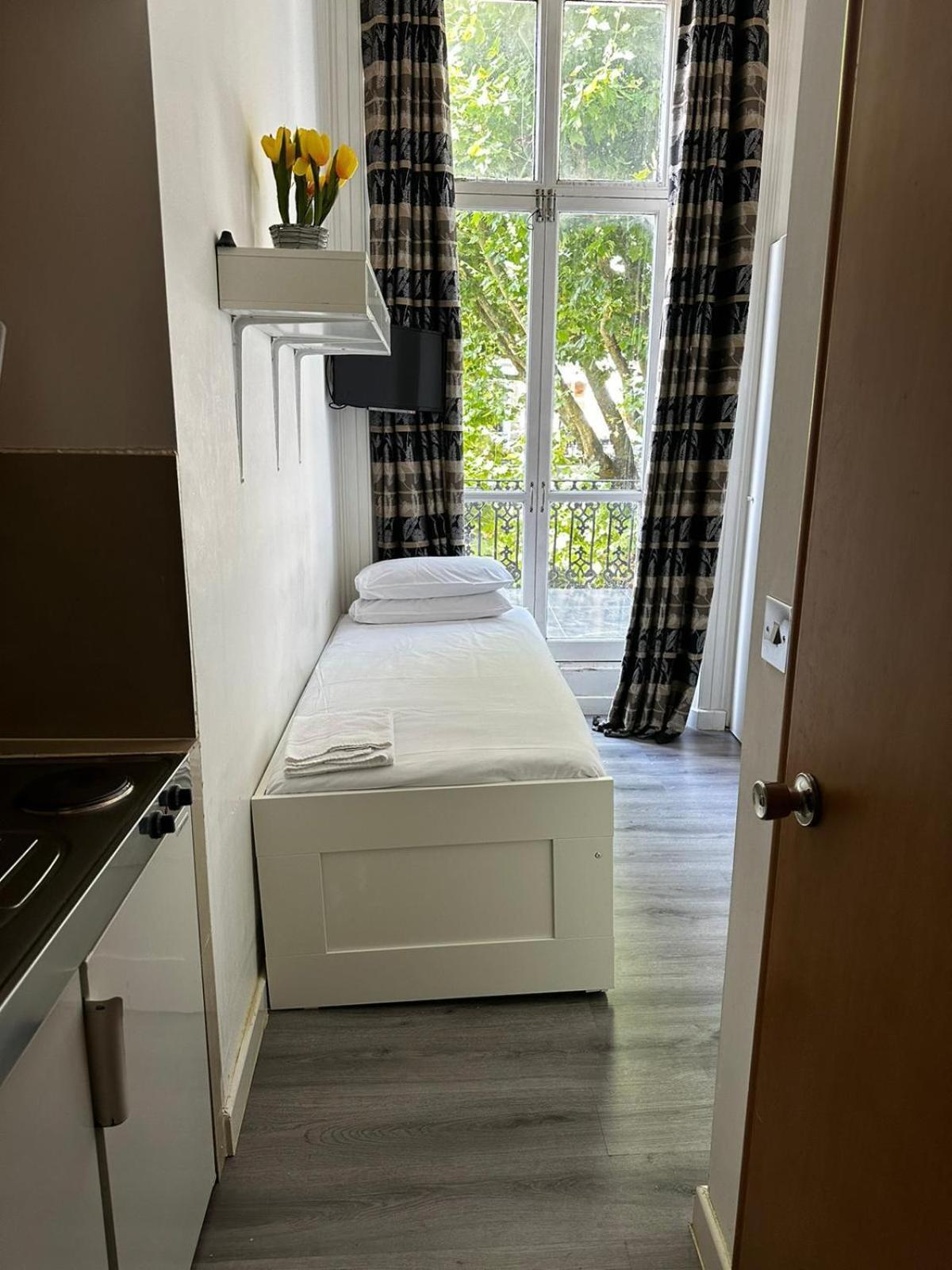 F103-maisonette 1st Floor Near Hyde Park Apartment London