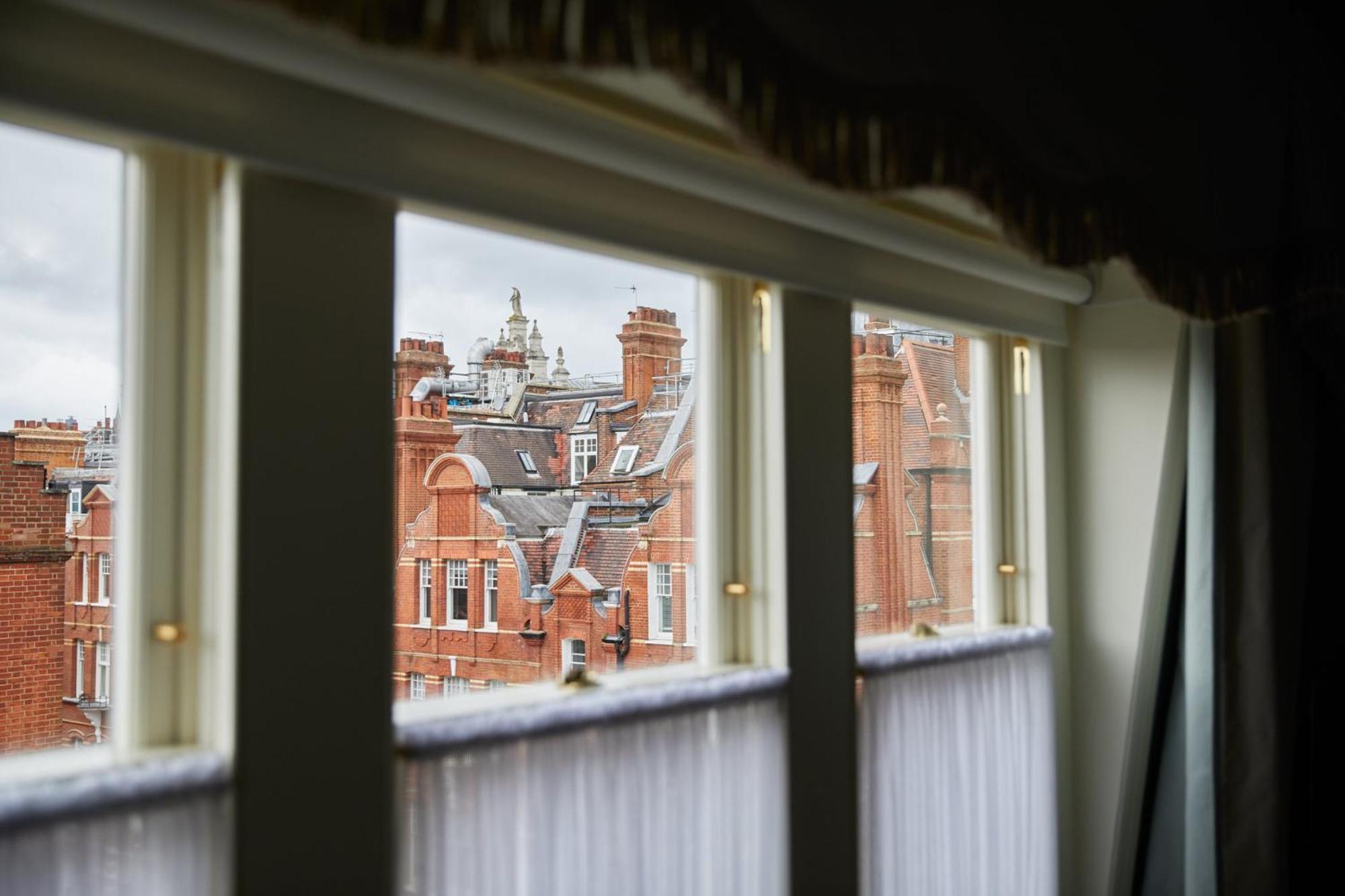Egerton House London