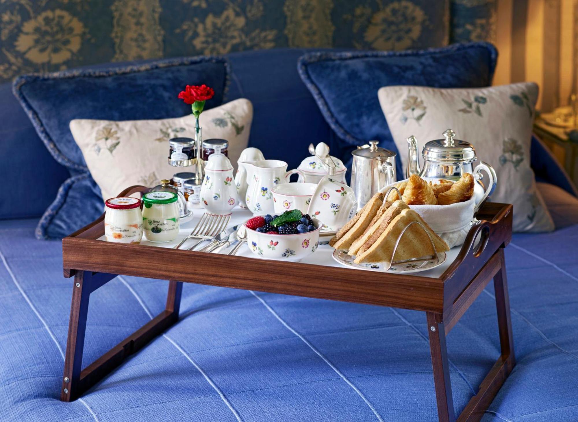 Egerton House Hotel London