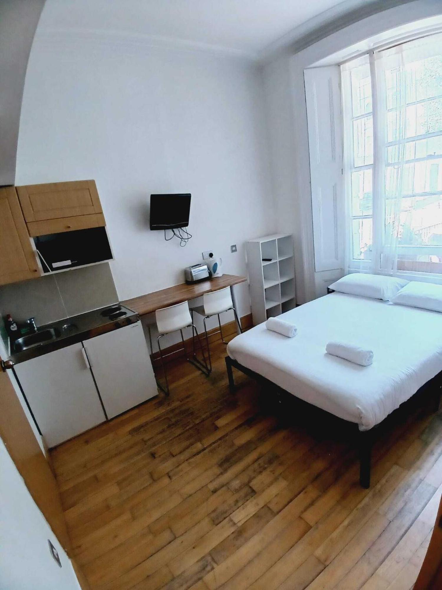 Fg1- Ground Flr Flat Good For 4- Near Hyde Park Appartement