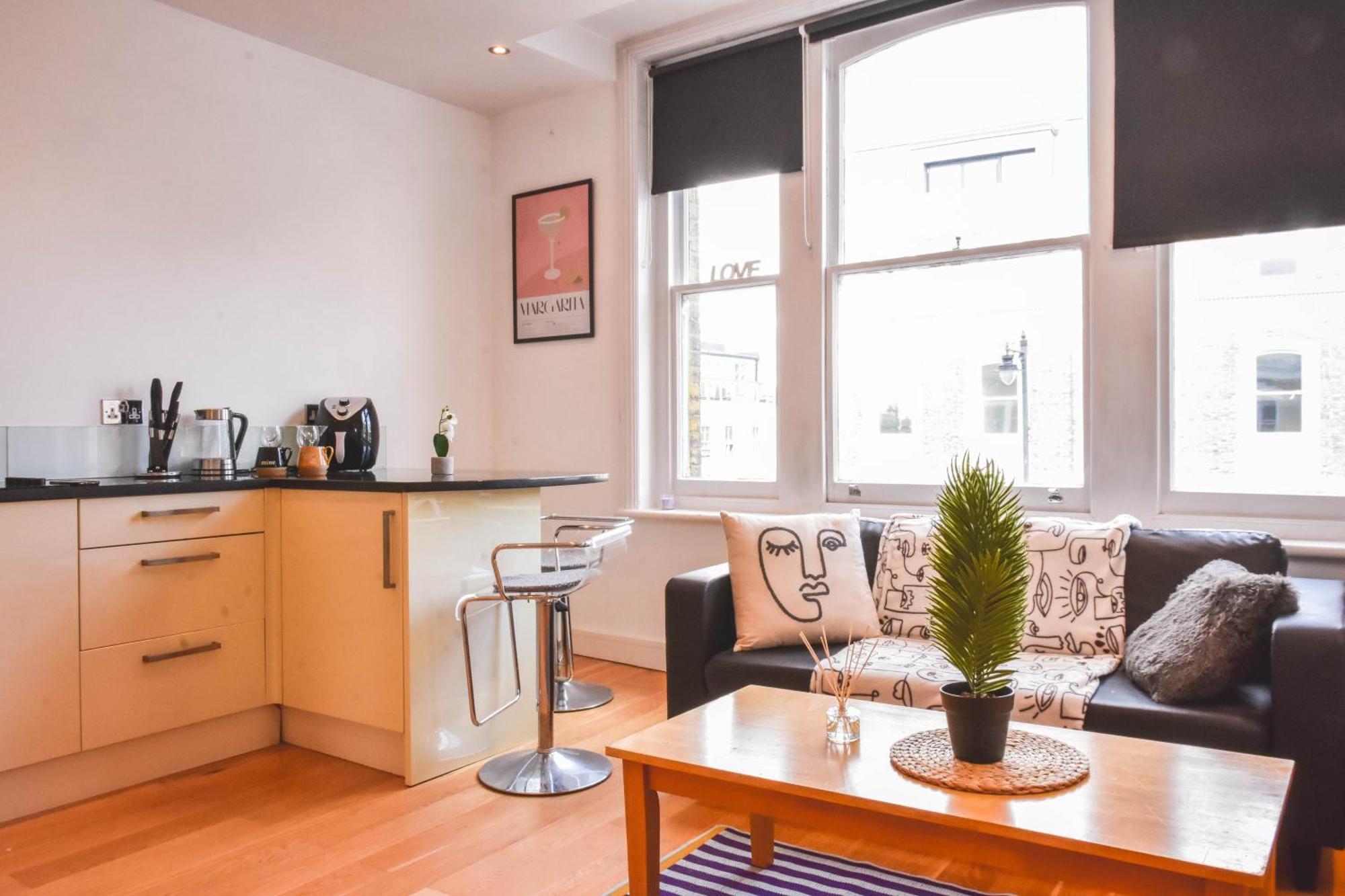 Putney , Modern-flawless ! Apartment *