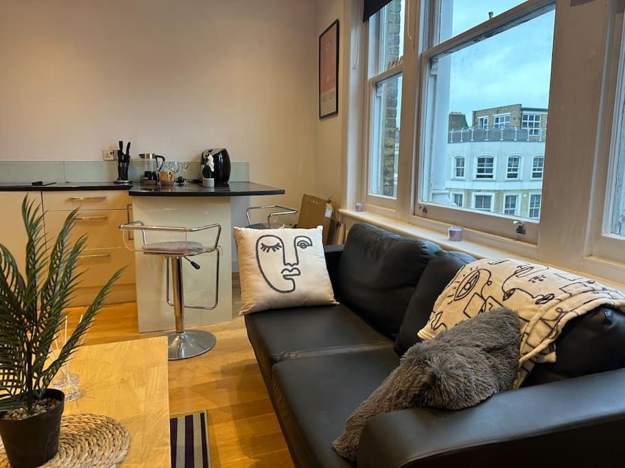 Putney , Modern-flawless ! Apartment London