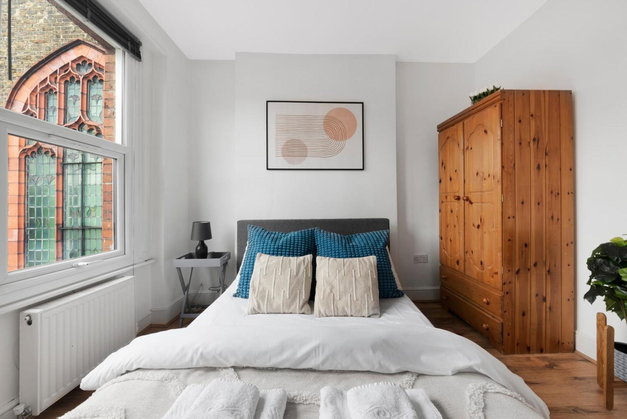 Two Bedroom Muswell Hill - Second Floor * London