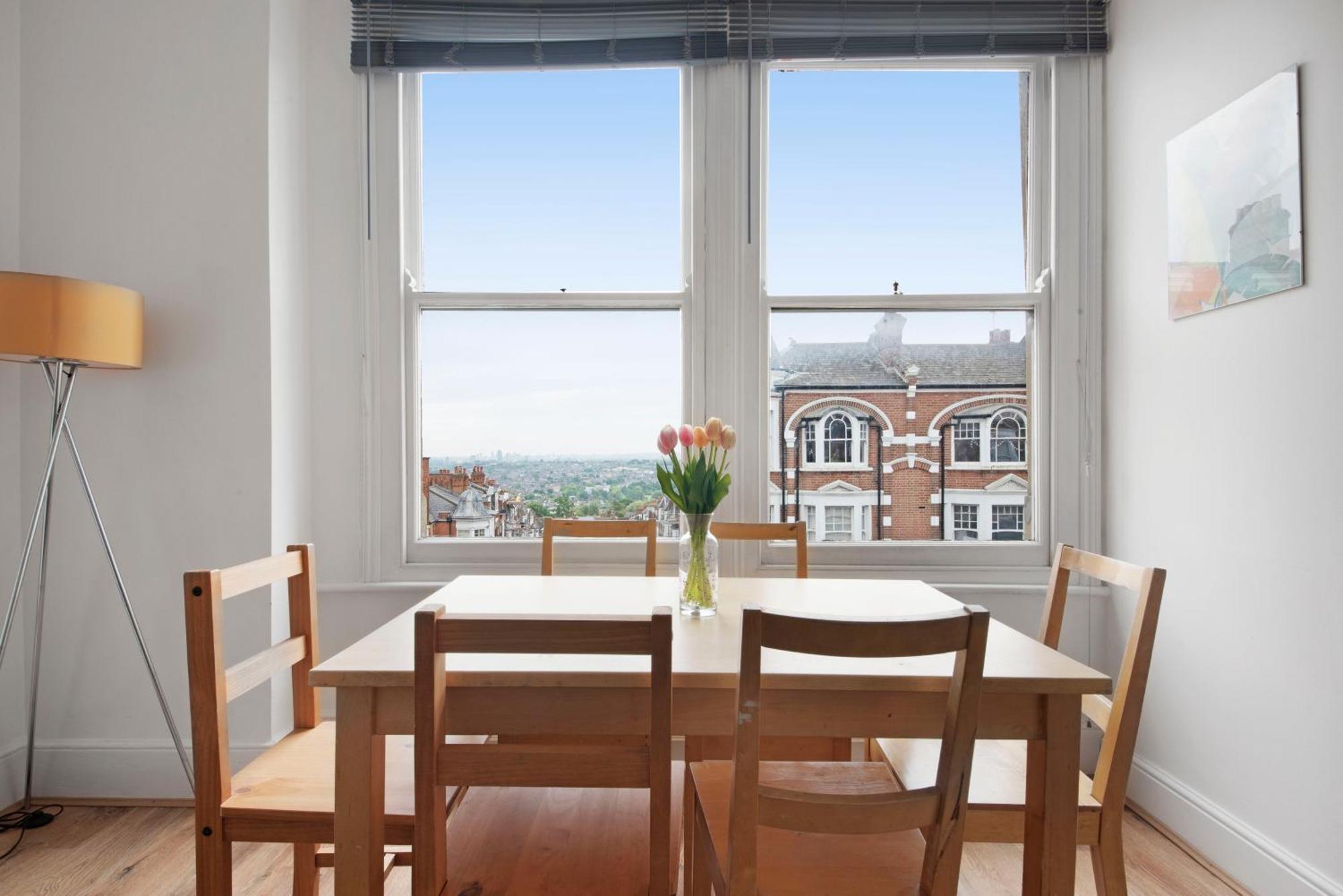 Apartment Two Bedroom Muswell Hill - Second Floor London