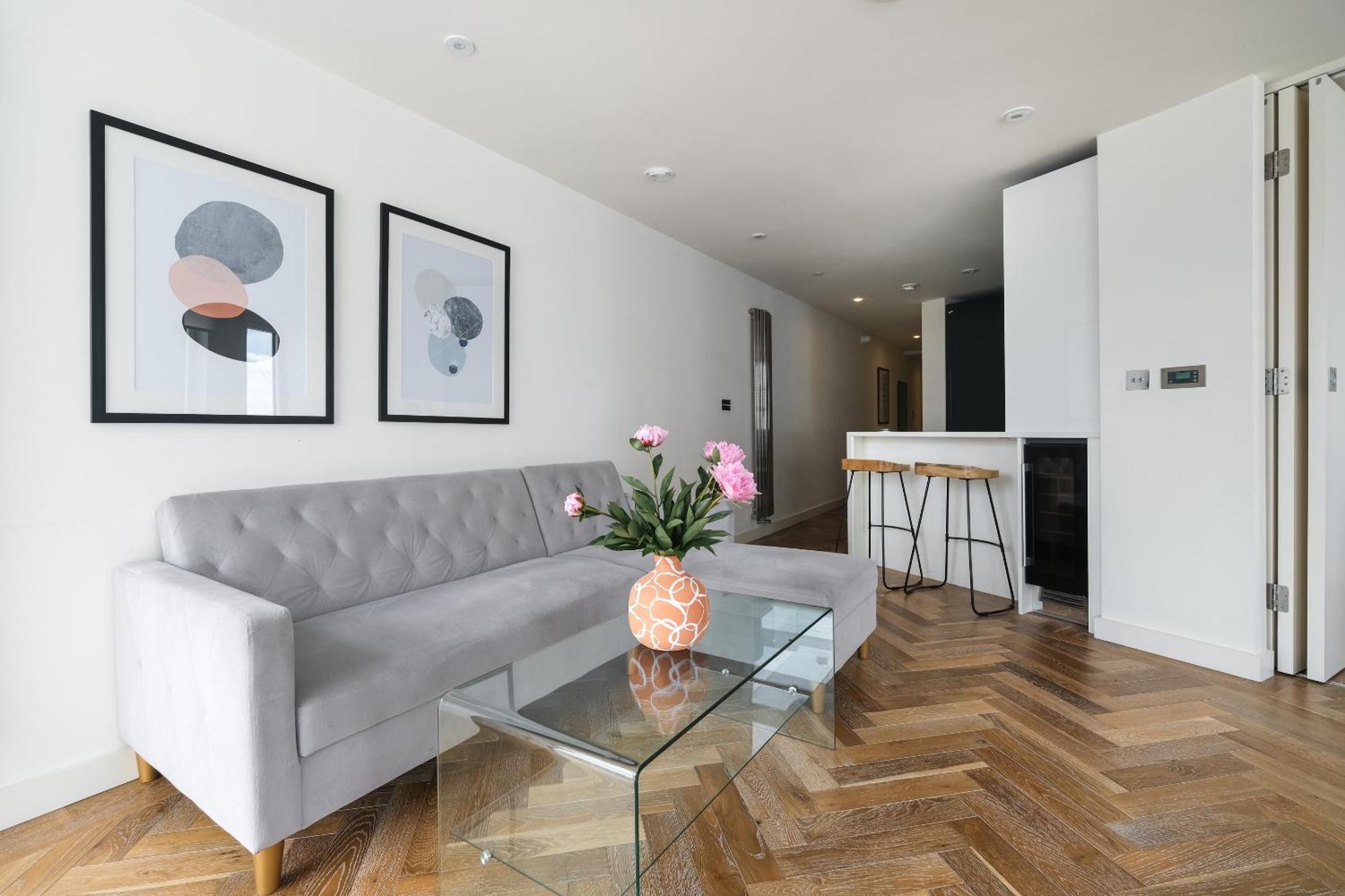 Luxury Old Street Apartment London