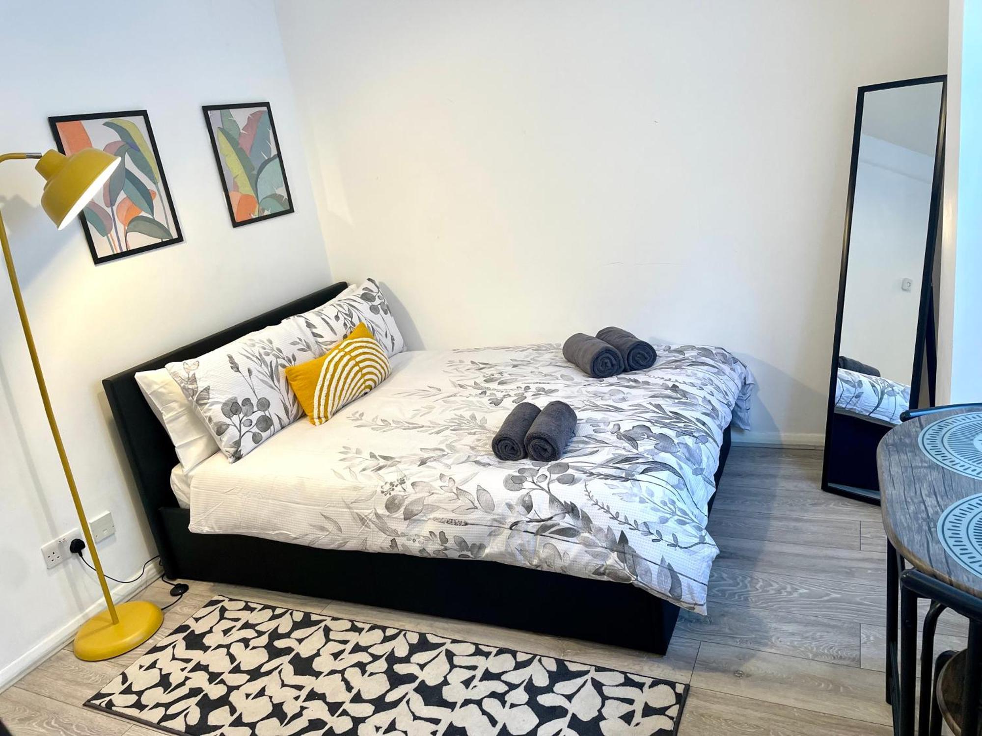 Spacious - South Kensington - Harrods Apartment London