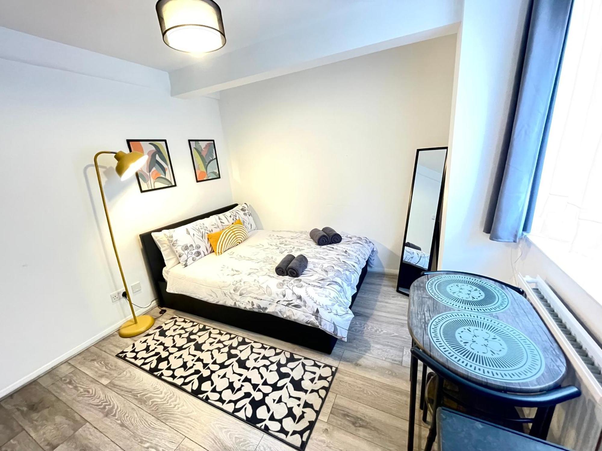 Spacious - South Kensington - Harrods * London