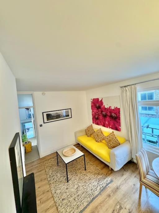 Apartment Lovely Fulham 2 Bed *