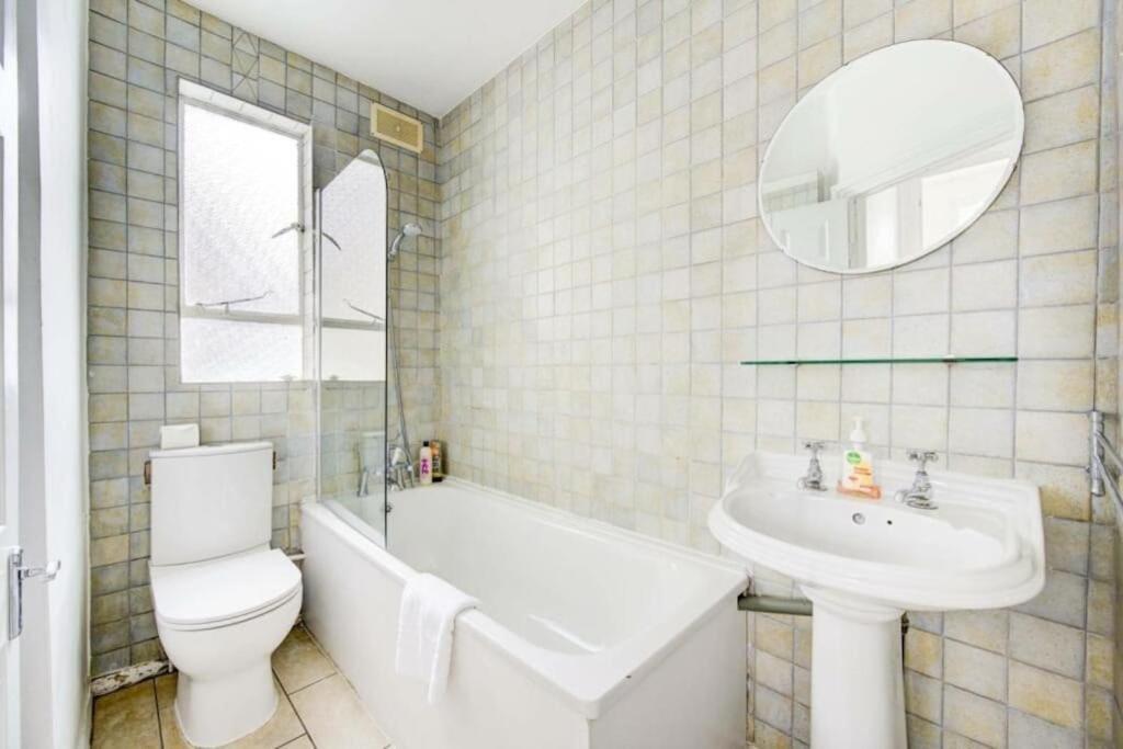 Apartment Lovely Fulham 2 Bed London