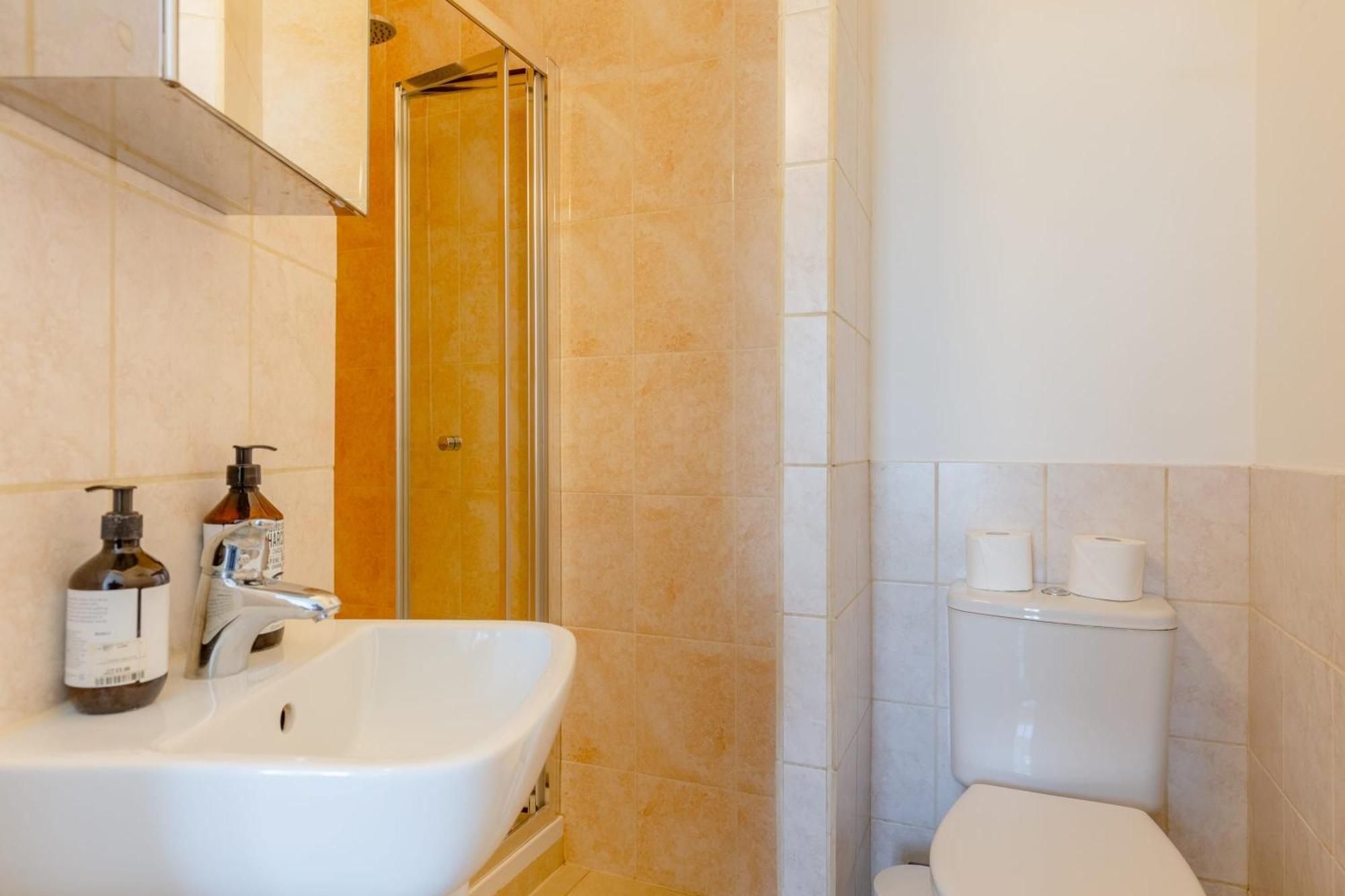 Modern 2bd Flat 5 Mins From Regent's Park London