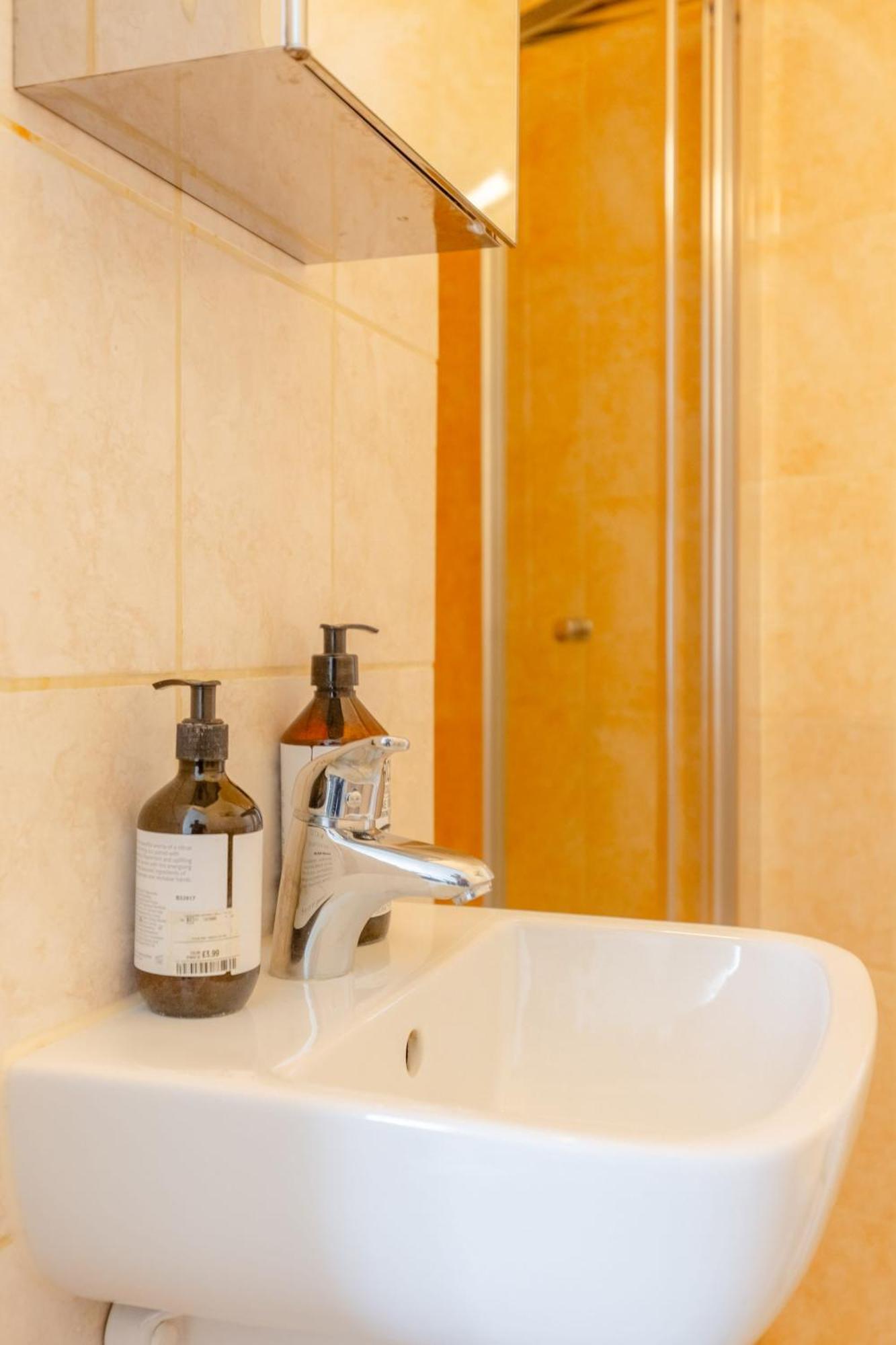 Apartment Modern 2bd Flat 5 Mins From Regent's Park