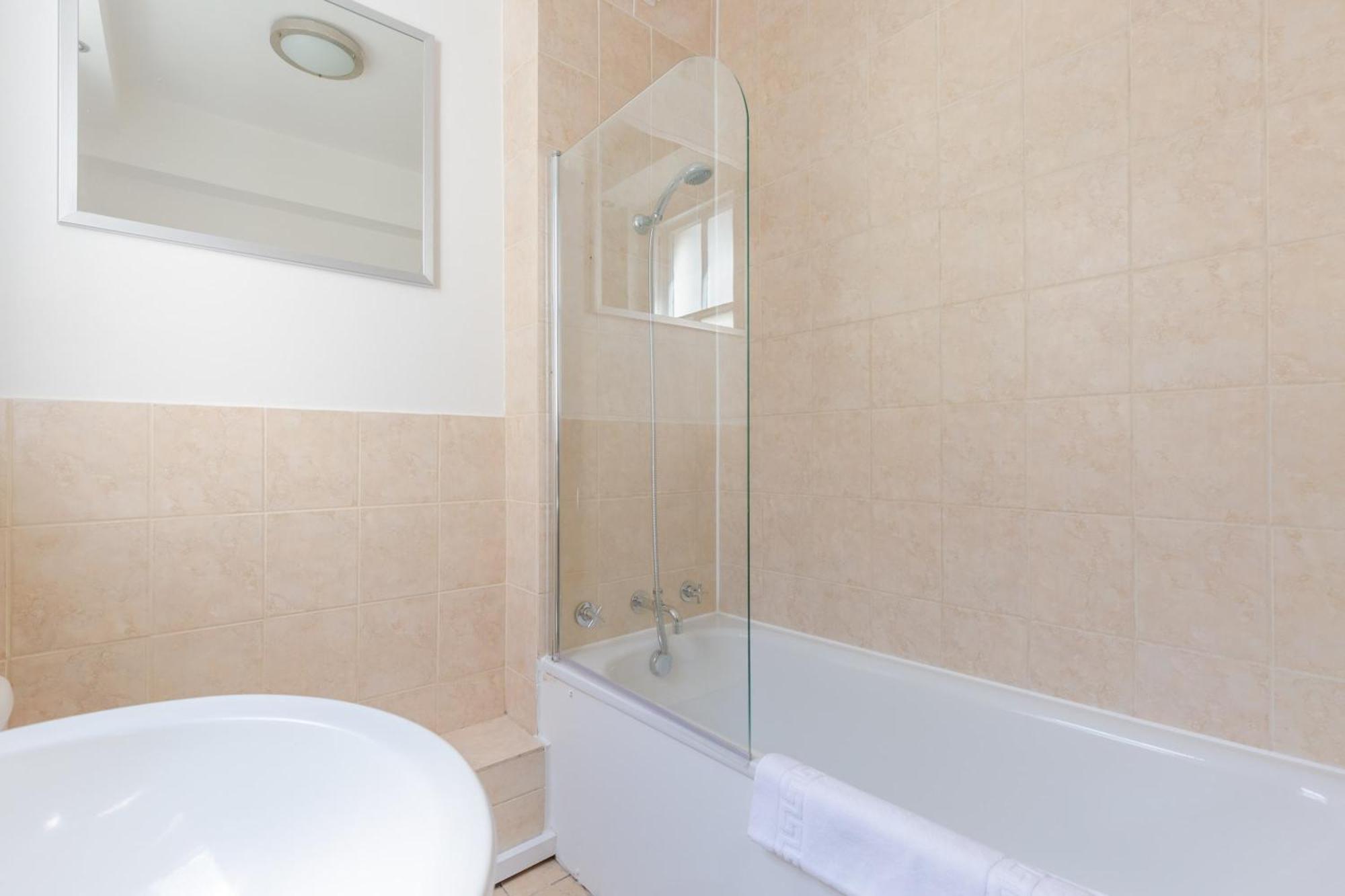 Modern 2bd Flat 5 Mins From Regent's Park London