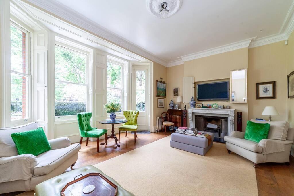 Elegant 2-bedroom Flat In South Kensington, Apartment