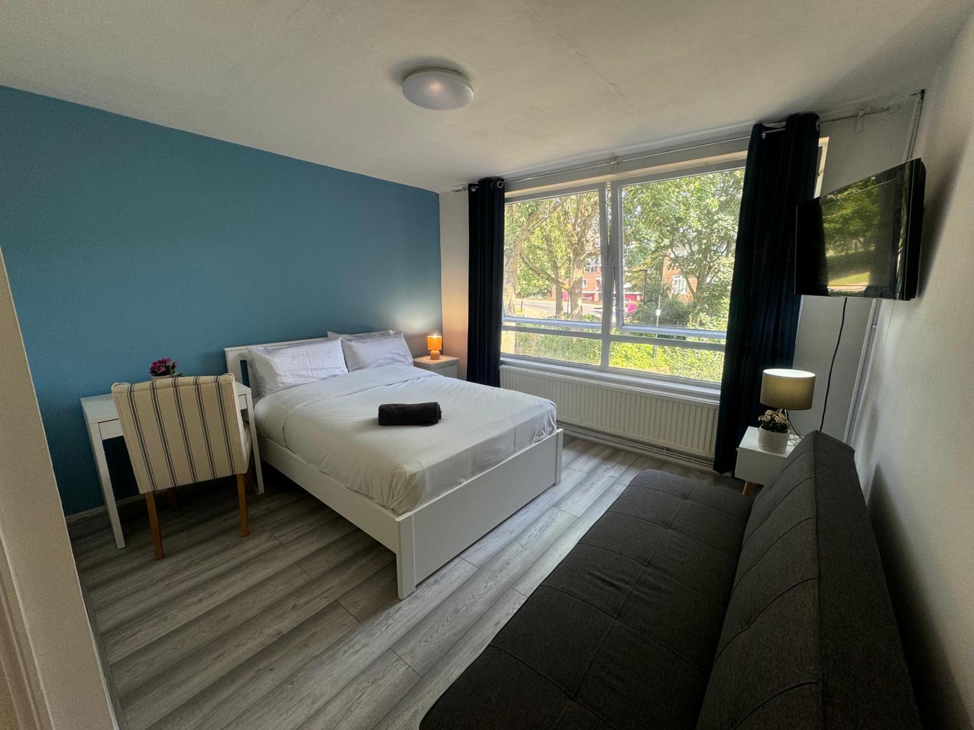 Tottenham Velvet Homestay *
