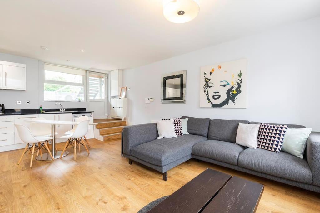 Luxury Camden Apartment London