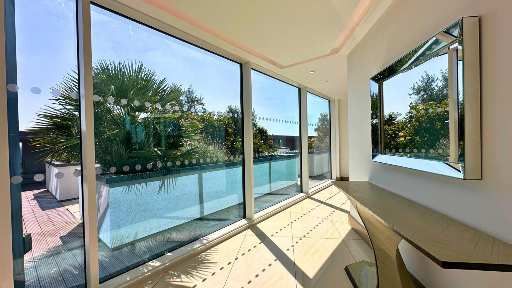 Tower Bridge - Balcony - Ac - Heated Floor - Fast Wifi - Luxurylondonstays Londen