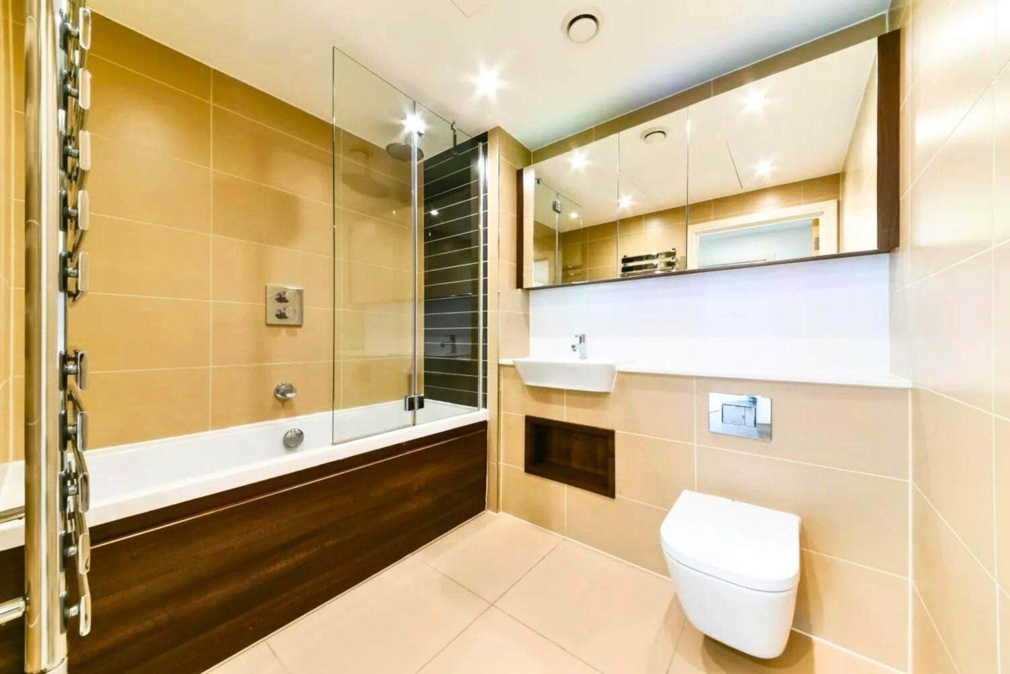 Tower Bridge - Balcony - Ac - Heated Floor - Fast Wifi - Luxurylondonstays Appartement *