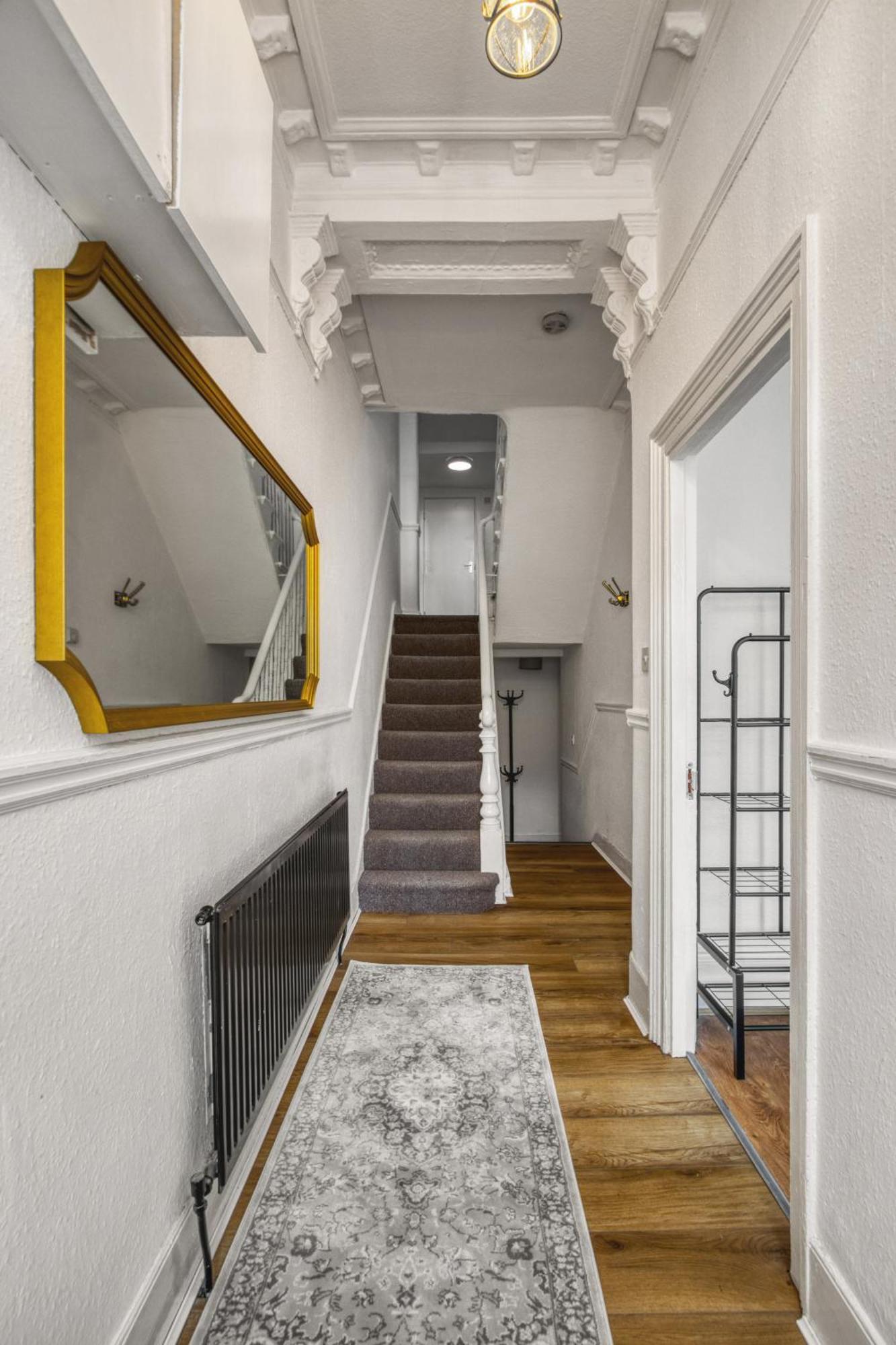 4 Bedroom Dalston Apartment London