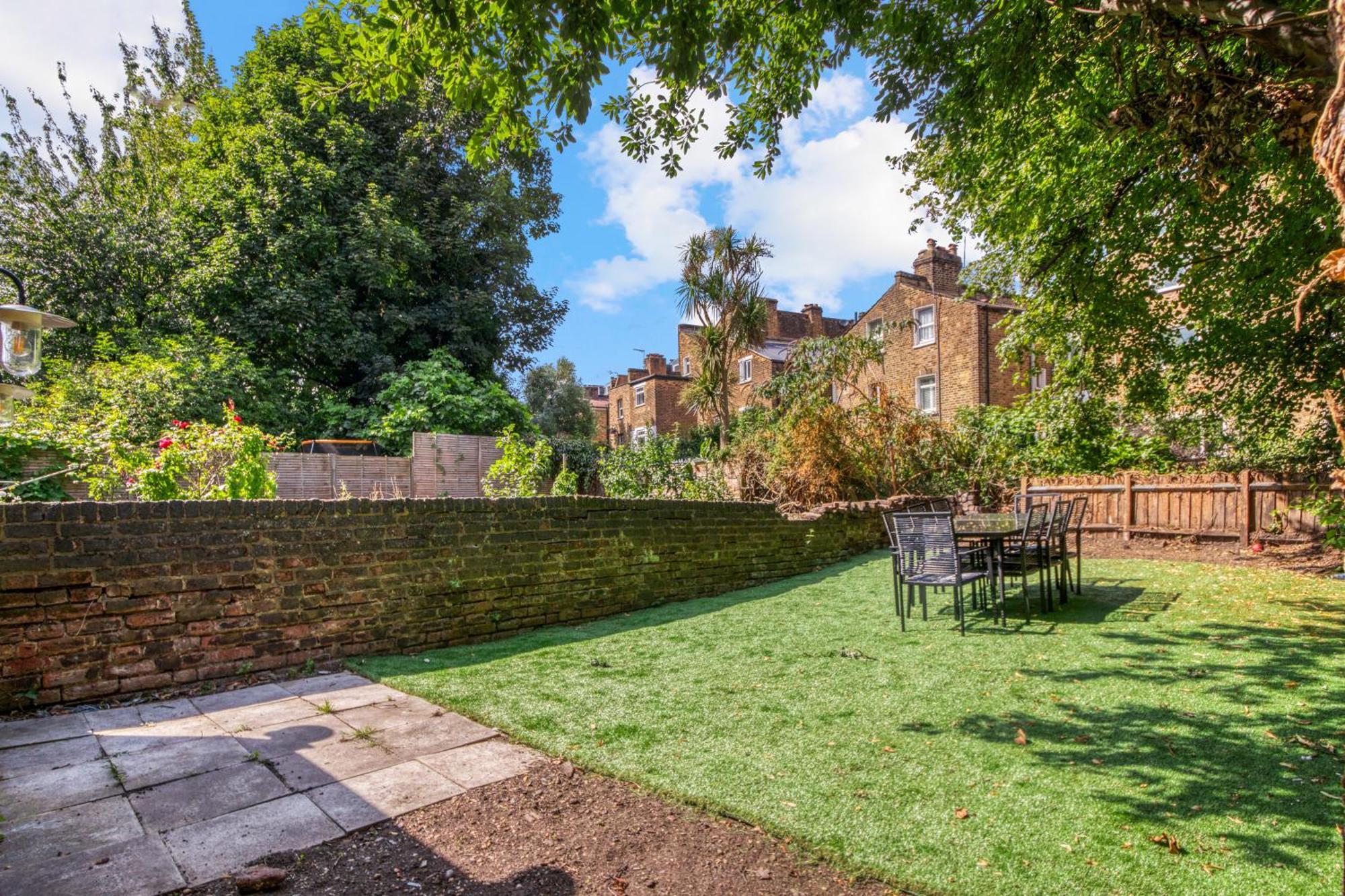 4 Bedroom Dalston *