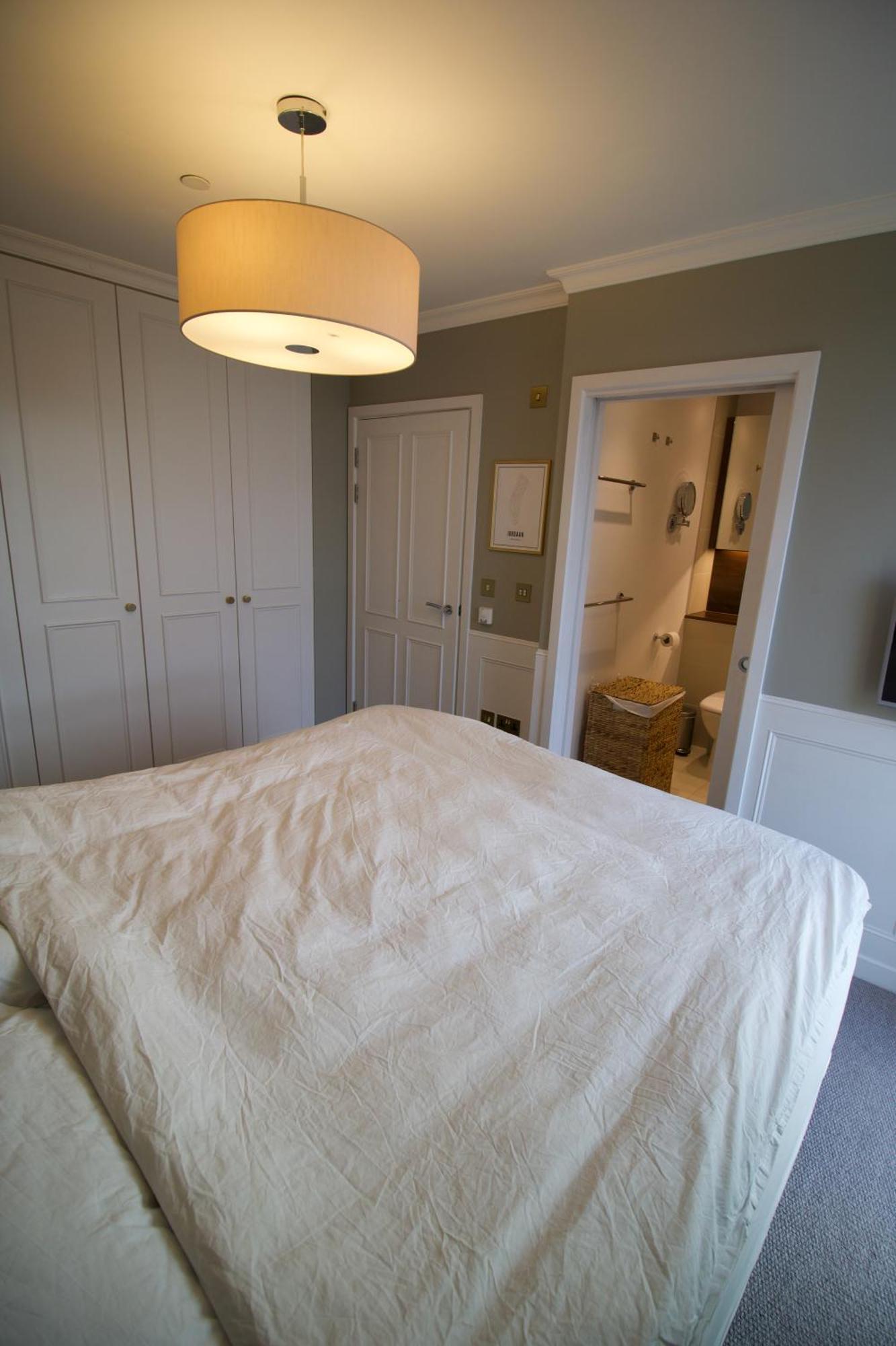 Luxury Surrey Quays London