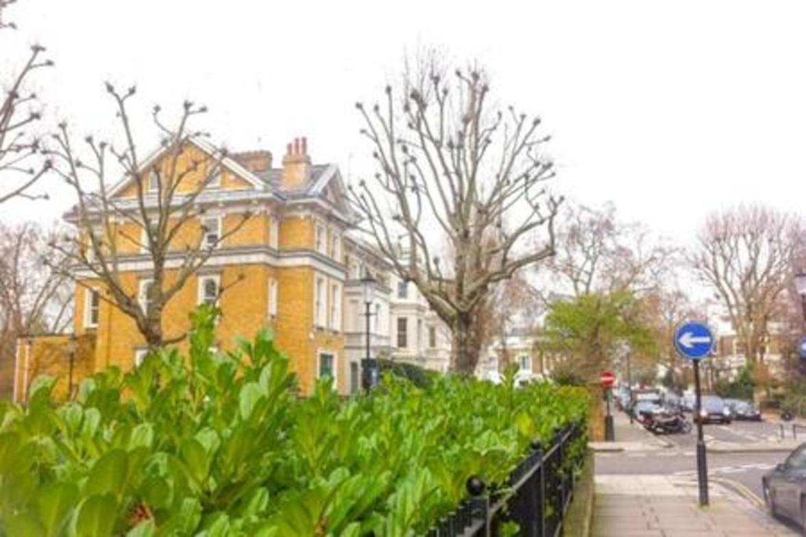 Holland Park 2 Bed Flat By Basetogo *
