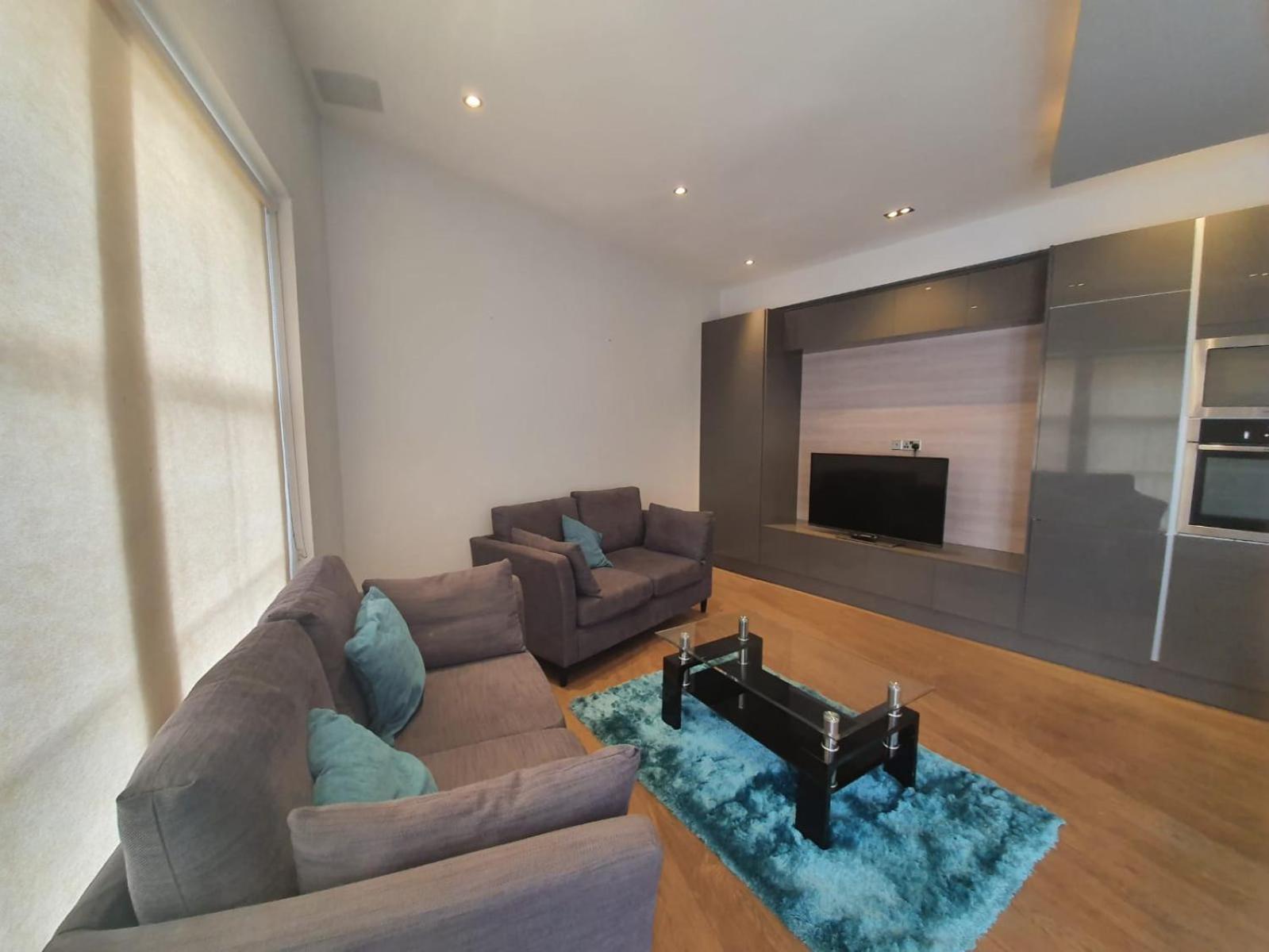 Agar Grove Ferienhaus *