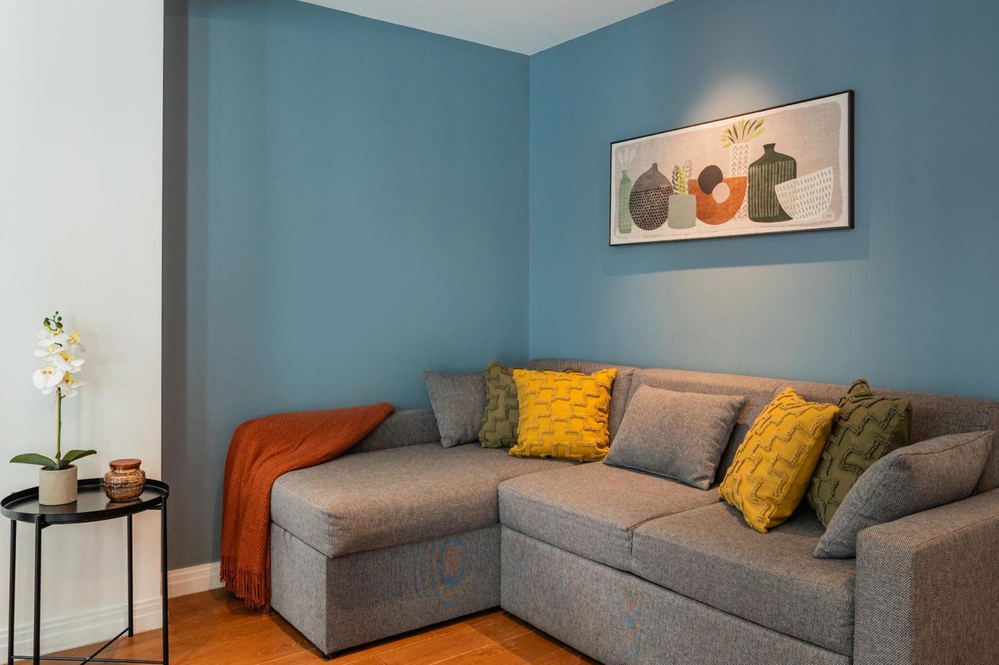 Welcome - The Piazza Apartment London