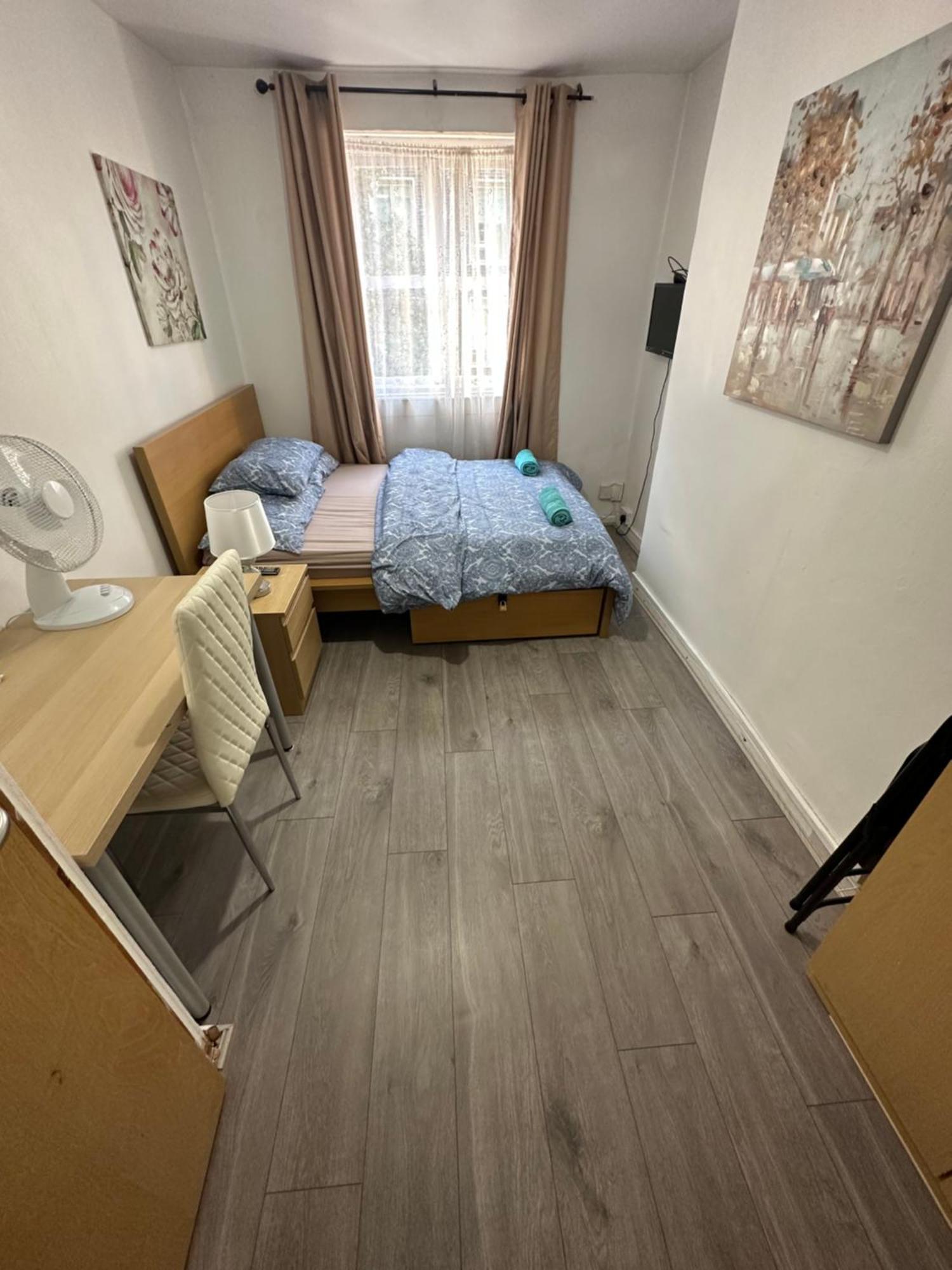 Apartment 2 *