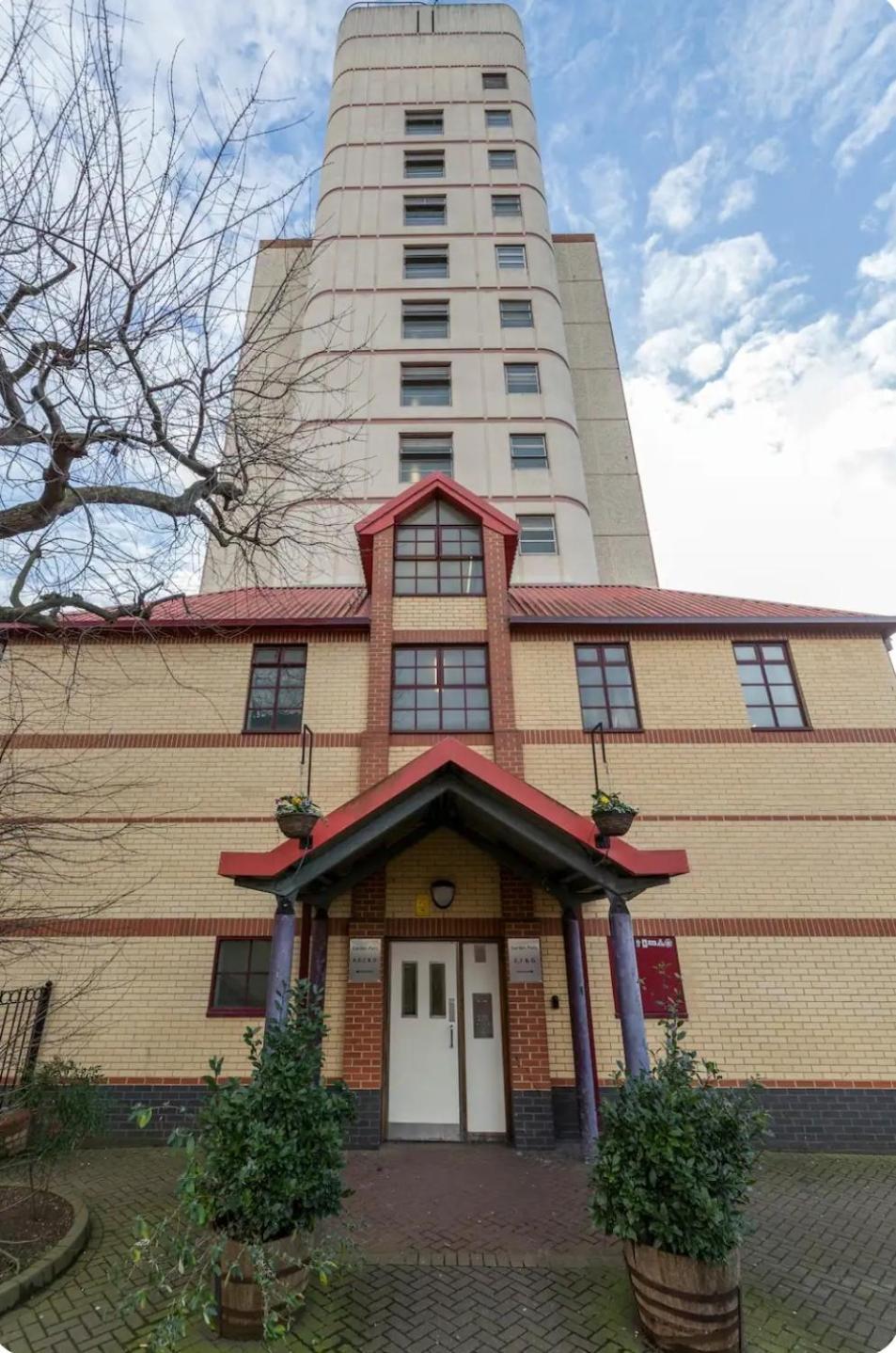Spacious Double By Batteresa Park - Zone 1 Accommodatie bij particulieren *