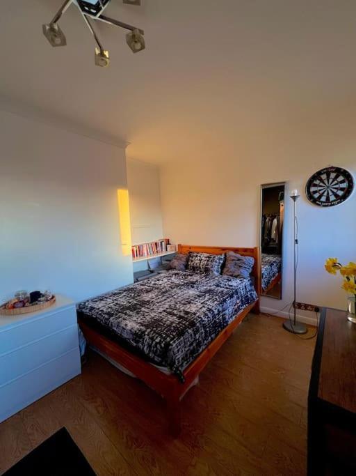 Happy Nw6 Place Apartment