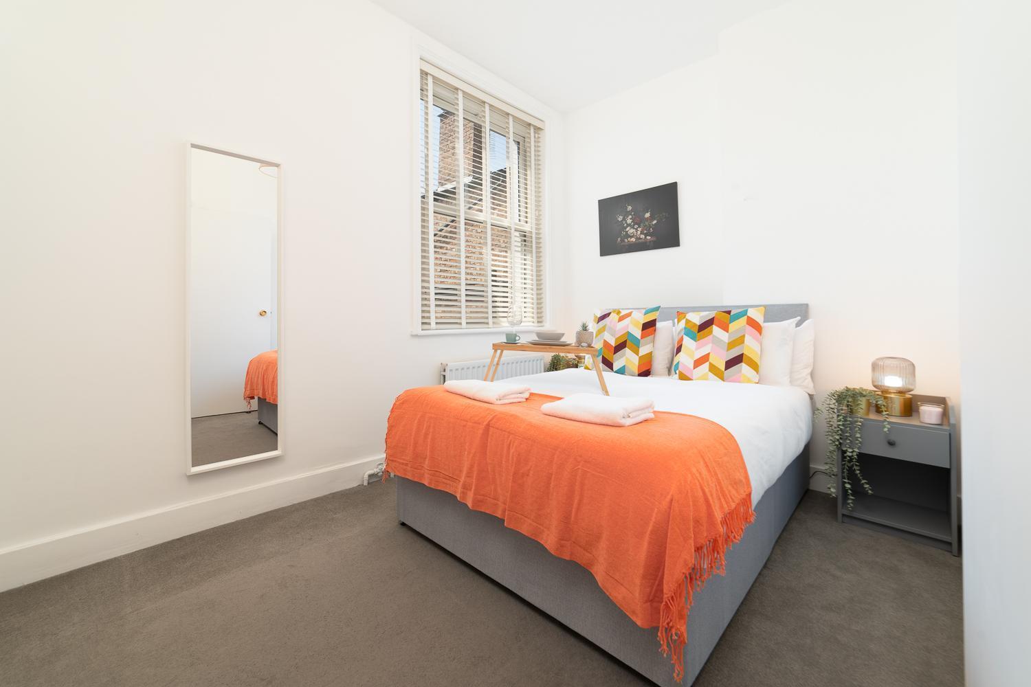 Cozy In The Heart Of Fulham, Appartement Londen