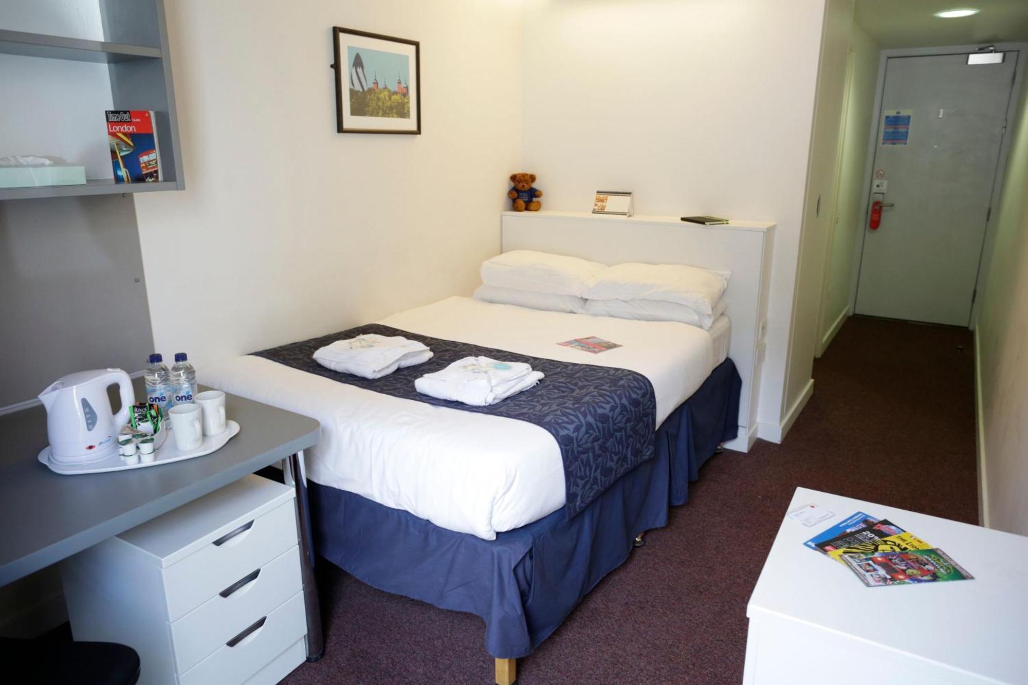 Princes Gardens Apartment *