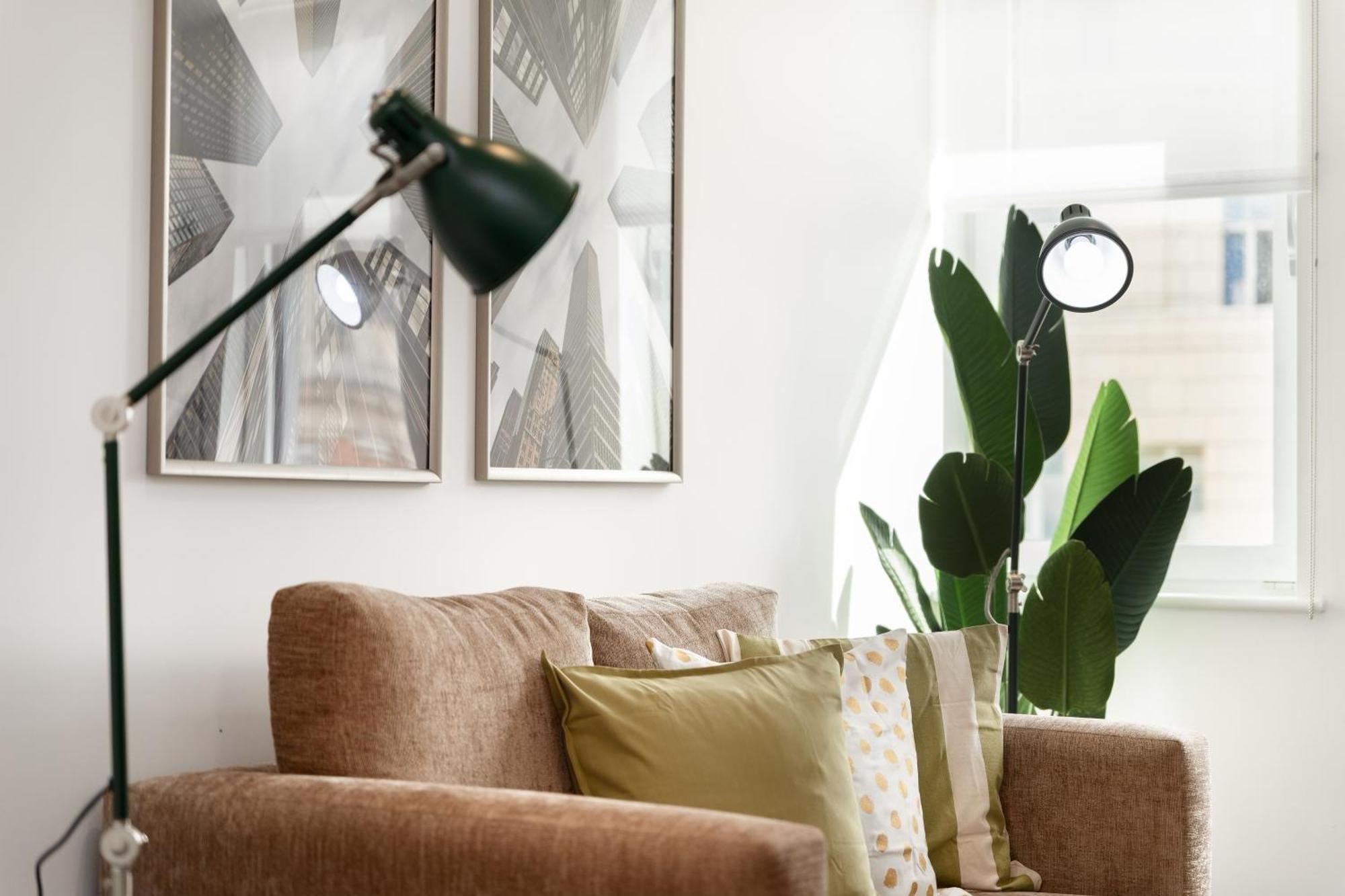 Apartment Angel Serviced By Thesqua.re *