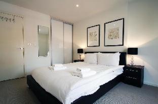 Apartment Angel Serviced By Thesqua.re *