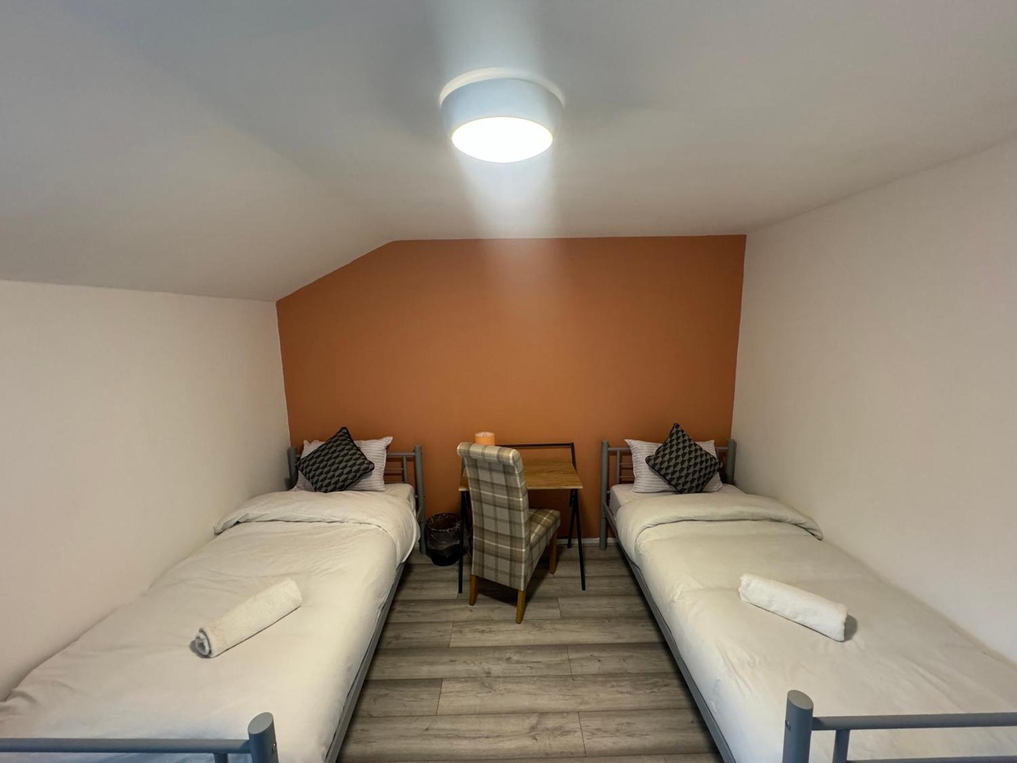 Tottenham Velvet Homestay *