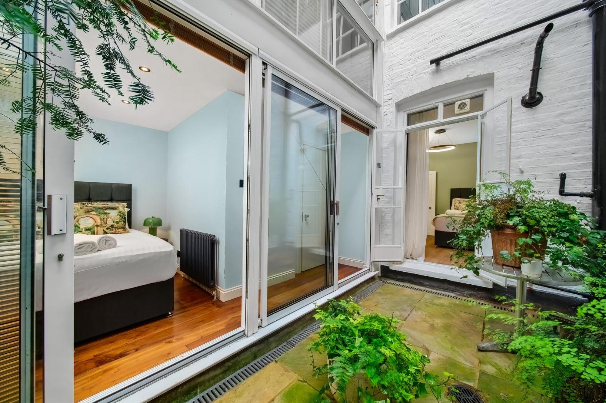 Hyde Park 2 Bedroom Apartment *