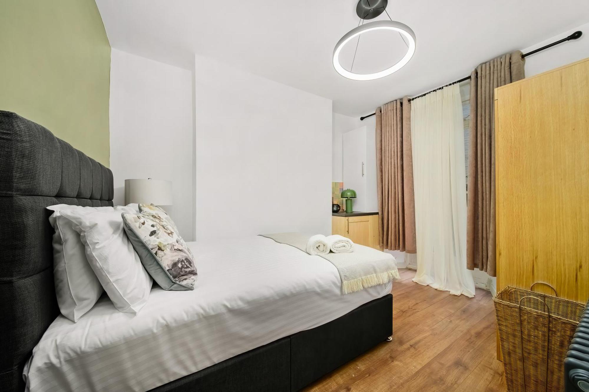 Hyde Park 2 Bedroom Apartment