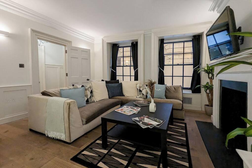 Extra Big 4-bed House In Liverpool Street! London