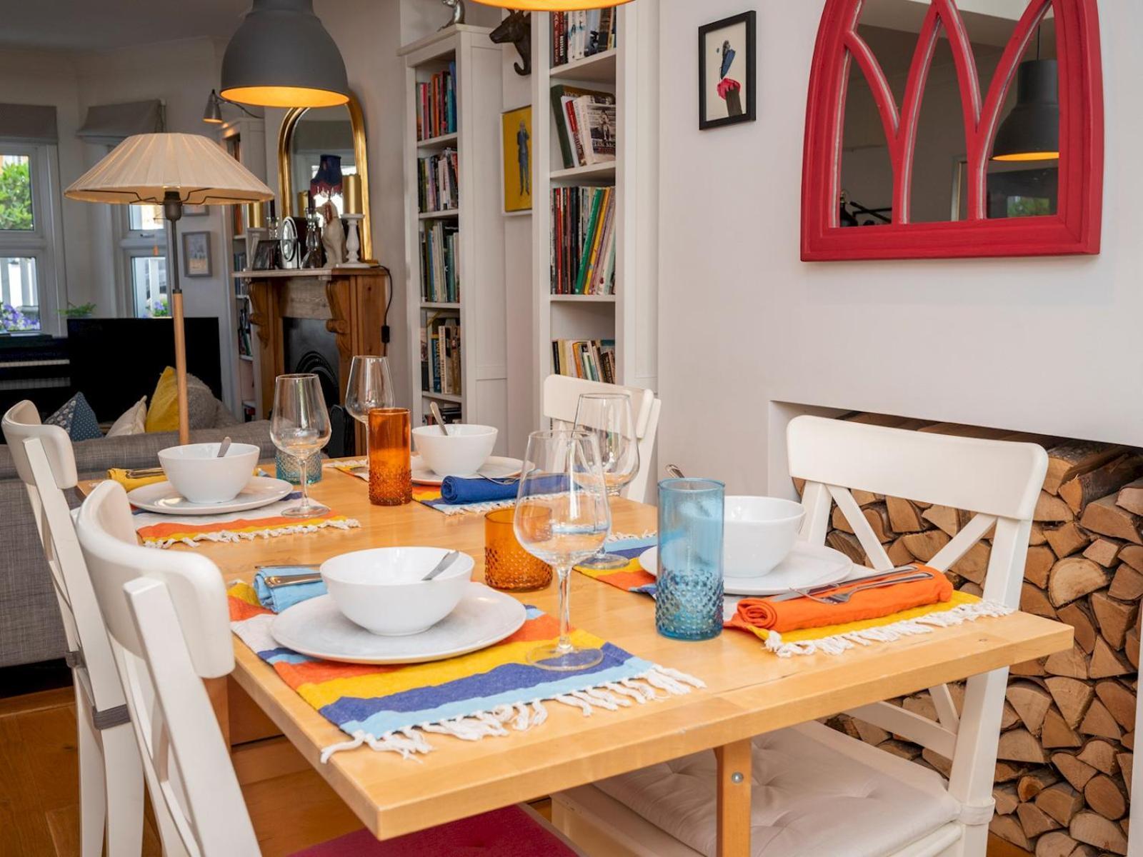 Vakantiehuis Pass The Keys Stylishly Designed Townhouse - Garden Oasis Londen