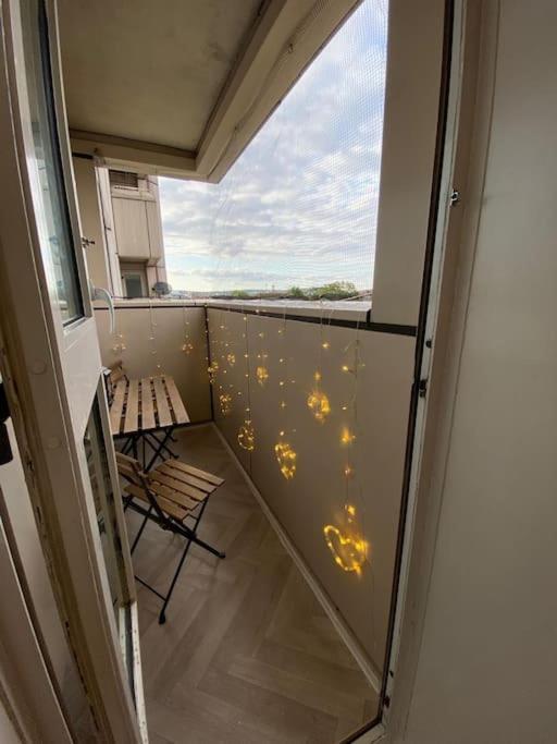 Apartamento Comfy Entire Flat With View Balcony In Regents Park, Camden, *