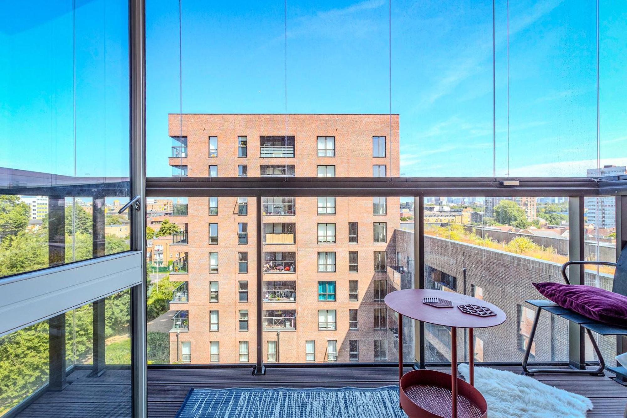 Elegant 1br Apartment, 5 Min Limehouse Dlr Station Appartement *