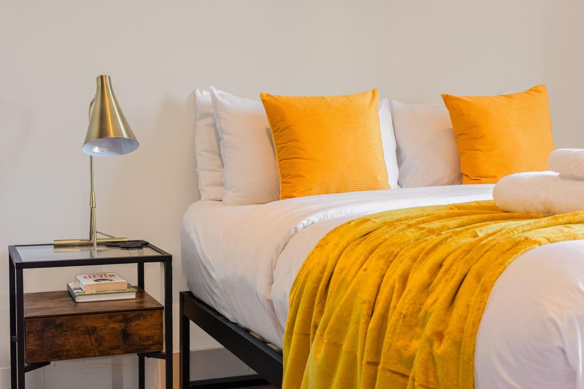 Elegant 1br Apartment, 5 Min Limehouse Dlr Station Appartement